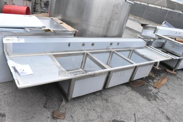 BRAND NEW SCRATCH AND DENT! Regency 600S32424224 Stainless Steel 3 Bay Sink w/ Dual Drain Boards. - Image 1 of 8