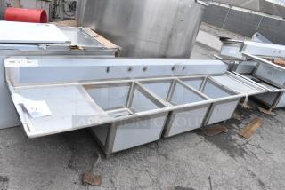 BRAND NEW SCRATCH AND DENT! Regency 600S32424224 Stainless Steel 3 Bay Sink w/ Dual Drain Boards.