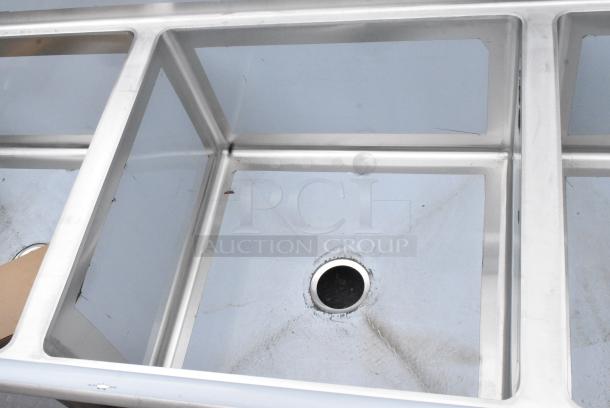 BRAND NEW SCRATCH AND DENT! Regency 600S32424224 Stainless Steel 3 Bay Sink w/ Dual Drain Boards. - Image 5 of 8