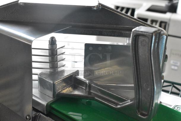 BRAND NEW SCRATCH AND DENT! Garde 181TSLC38 3/8" Tomato Slicer - Image 6 of 7