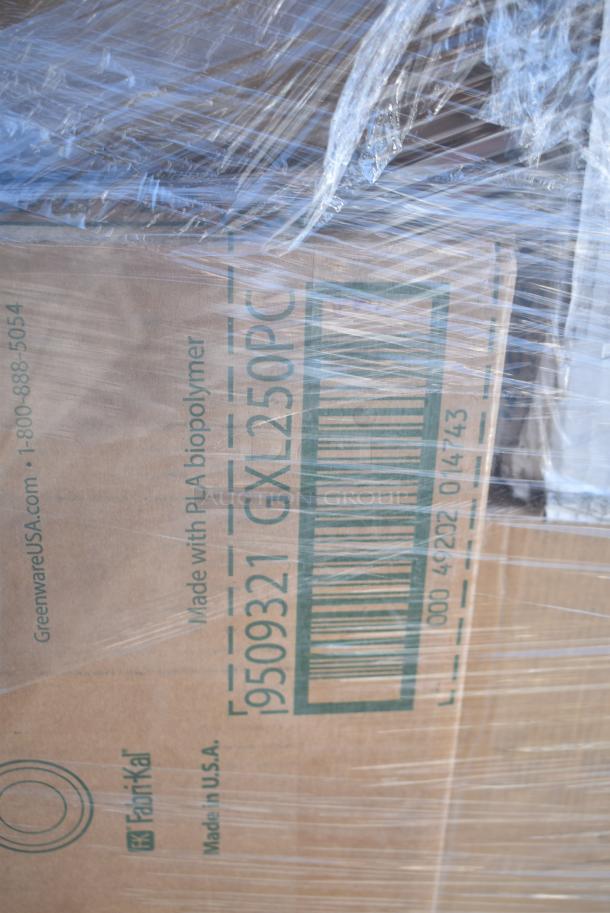 27 BRAND NEW! Items Including Four 795KFTL32SPE Choice 16-32 oz. Rectangular PET Take-Out Lid - 300/Case, Two 500CC12 Choice Clear PET Customizable Plastic Cold Cup - 12 oz. - 1000/Case, 5002TPJPREM Lavex Premium 2-Ply 720' Universal Jumbo Toilet Paper Roll with 9" Diameter - 12/Case, 50016C Choice 16 oz. Coffee Print Poly Paper Hot Cup - 1000/Case, 795KFTL32SPE Choice 16-32 oz. Rectangular PET Take-Out Lid - 300/Case, 500CC10 Choice 10 oz. Clear PET Plastic Cold Cup - 1000/Case,129MCS24B Choice 24 oz. Black Rectangular Microwavable Heavy Weight Container with Lid 8" x 5 1/4" x 2" - 150/Case. 27 Times Your Bid! - Image 9 of 12