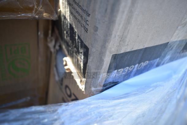 30 BRAND NEW! Items Including Three 450137 Tork Wiper ShopMax Roll 450 White Centerfeed, Two 500L1020B Choice Black Hot Paper Cup Travel Lid for 10-24 oz. Standard Cups and 8 oz. Squat Cups - 1000/Case, 500TO10103 Choice 10" x 10" x 3" Microwaveable 1-Compartment Black / Clear Plastic Hinged Container - 100/Case, 433910P 9" White Uncoated Paper Plate, 128HD16COMBO ChoiceHD 16 oz. Microwavable Translucent Plastic Deli Container and Lid Combo Pack - 240/Case, 760SOUP8MP Choice 8 oz. Medley Double Poly-Coated Paper Soup / Hot Food Cup with Vented Paper Lid - 250/Case. 30 Times Your Bid! - Image 6 of 16