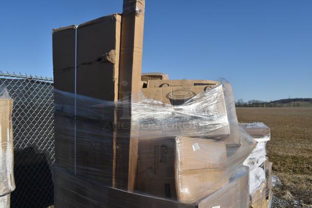 16 BRAND NEW! Items Including 760SOUP16WB Choice 6 - 16 oz. White Paper Soup / Hot Food Cup Vented Lid - 1000/Case, Two 460EG2472 Regency 24 x 72 Green Wire Shelf, 129MCR32B Choice 32 oz. Black Round Microwavable Heavy Weight Container with Lid 7 1/4" - 150/Case, 612558HD Choice 8 Round Heavy Weight Foil Take Out Pan. 16 Times Your Bid! - Image 3 of 12