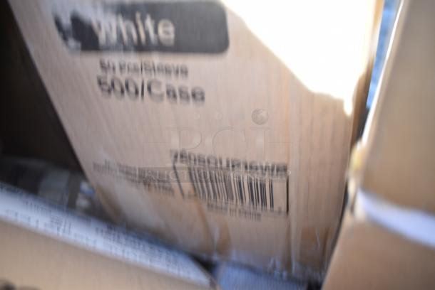 16 BRAND NEW! Items Including 760SOUP16WB Choice 6 - 16 oz. White Paper Soup / Hot Food Cup Vented Lid - 1000/Case, Two 460EG2472 Regency 24 x 72 Green Wire Shelf, 129MCR32B Choice 32 oz. Black Round Microwavable Heavy Weight Container with Lid 7 1/4" - 150/Case, 612558HD Choice 8 Round Heavy Weight Foil Take Out Pan. 16 Times Your Bid! - Image 12 of 12