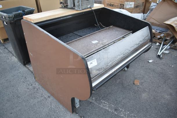 Metal Commercial Remote Open Grab N Go Merchandiser. - Image 8 of 13