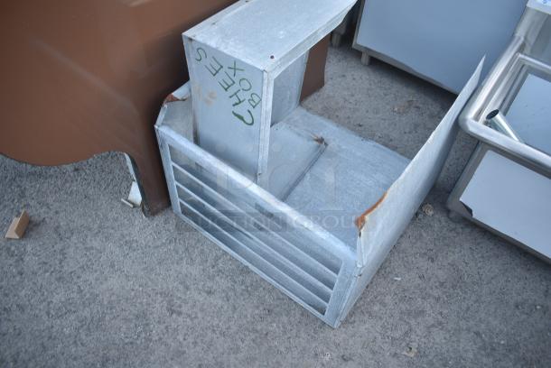 Metal Commercial Remote Open Grab N Go Merchandiser. - Image 11 of 13