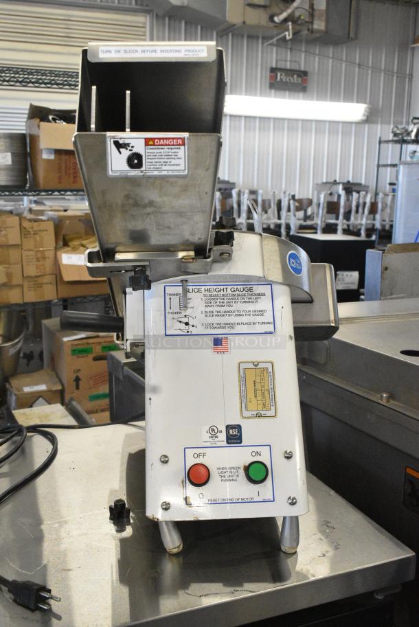 Oliver 723 Metal Commercial Countertop Bagel Slicer. 115 Volts, 1 Phase. Tested and Working! - Image 4 of 8