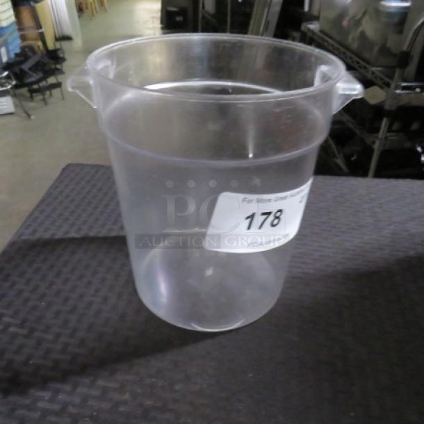 One 8 Quart Food Storage Container - Image 1 of 1