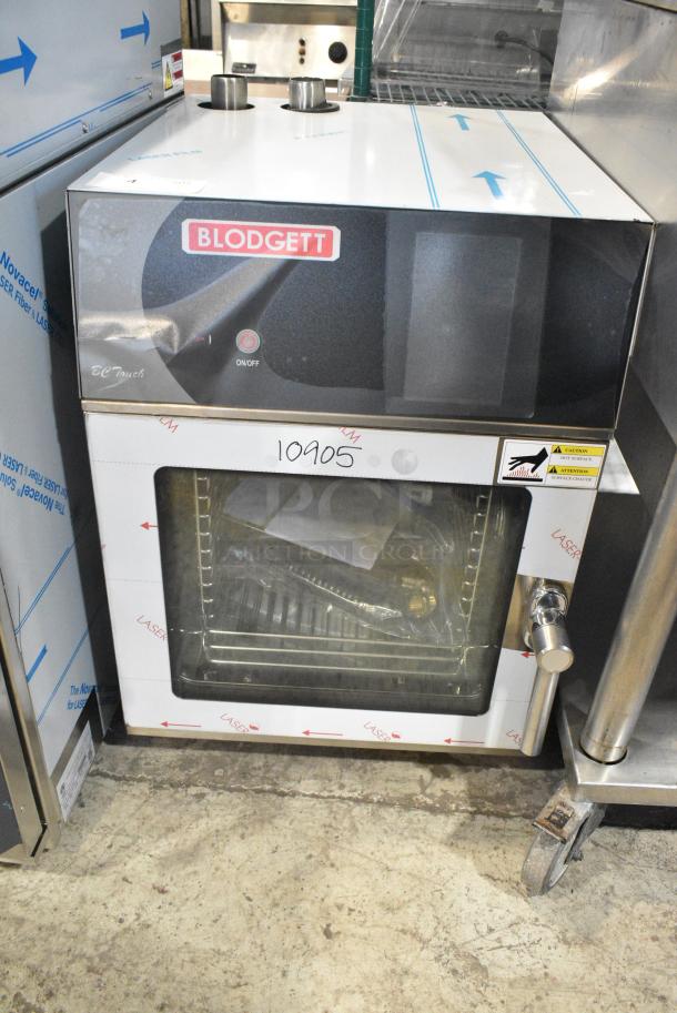 BRAND NEW SCRATCH AND DENT! Blodgett BLCT23E Stainless Steel Commercial Electric Powered Combi Convection Oven. 440/480 Volts, 3 Phase. - Image 1 of 8