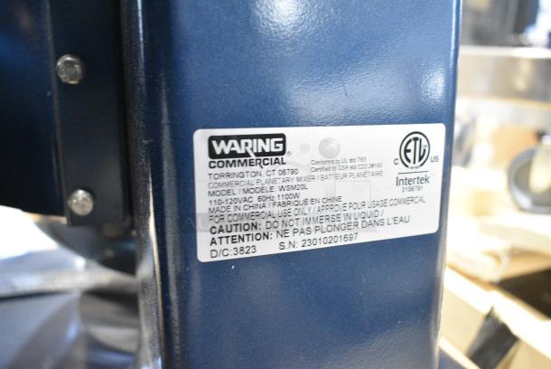 BRAND NEW SCRATCH AND DENT! 2023 Waring WSM20L Metal Commercial Countertop 20 Quart Planetary Dough Mixer w/ Stainless Steel Mixing Bowl, Bowl Guard, Dough Hook, Paddle and Whisk Attachments. 110-120 Volts, 1 Phase. Tested and Working! - Image 9 of 10