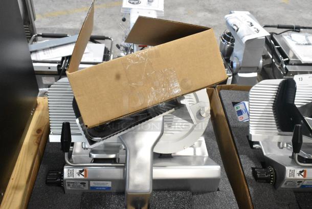 BRAND NEW SCRATCH AND DENT! 2021 Globe S13A-51 Stainless Steel Commercial Countertop Meat Slicer w/ Blade Sharpener. 110 Volts, 1 Phase. Tested and Working! - Image 2 of 8