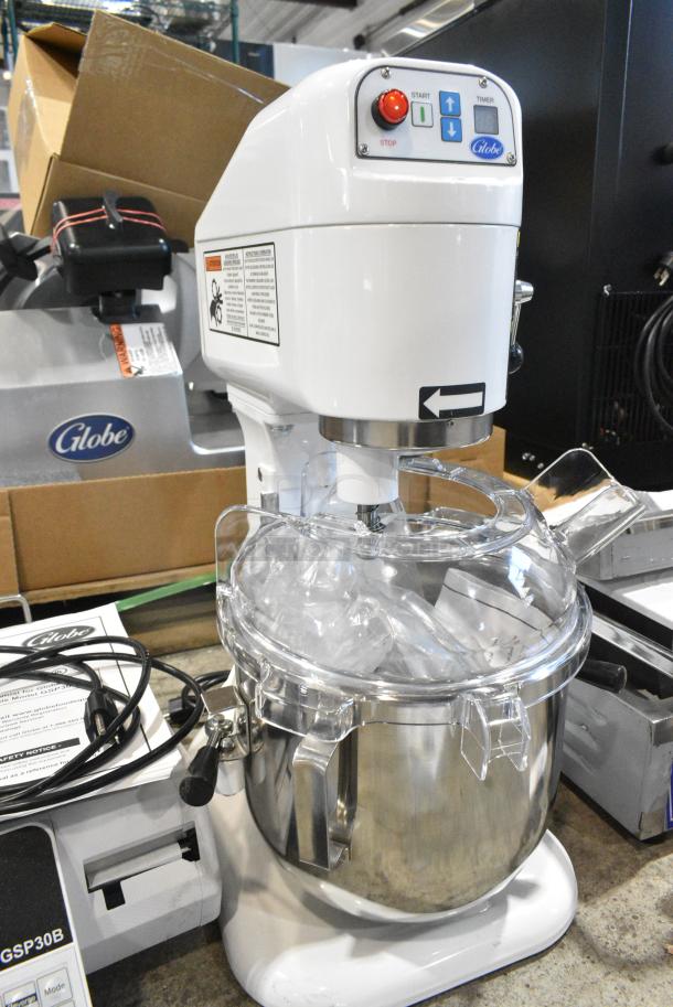BRAND NEW SCRATCH AND DENT! 2022 Globe SP8 Metal Commercial 8 Quart Planetary Dough Mixer w/ Stainless Steel Mixing Bowl, Bowl Guard, Dough Hook, Paddle and Whisk Attachments. 110 Volts, 1 Phase. Tested and Working! - Image 4 of 9