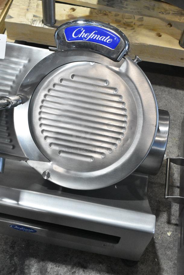 BRAND NEW SCRATCH AND DENT! 2021 Globe Chefmate GC 512 Stainless Steel Commercial Countertop Meat Slicer w/ Blade Sharpener. 115 Volts, 1 Phase. Tested and Working! - Image 2 of 7
