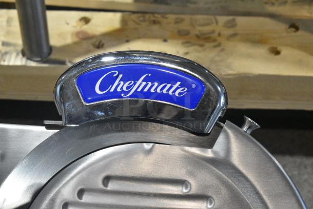 BRAND NEW SCRATCH AND DENT! 2021 Globe Chefmate GC 512 Stainless Steel Commercial Countertop Meat Slicer w/ Blade Sharpener. 115 Volts, 1 Phase. Tested and Working! - Image 3 of 7