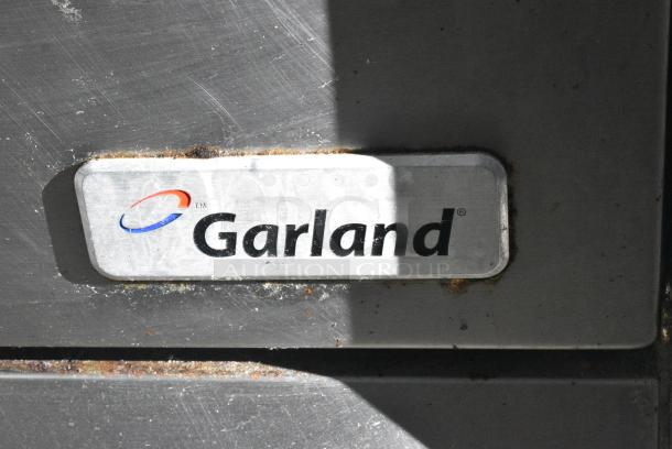 Garland M100XRM Stainless Steel Commercial Natural Gas Powered Vertical Upright Broiler on Commercial Casters. - Image 2 of 9
