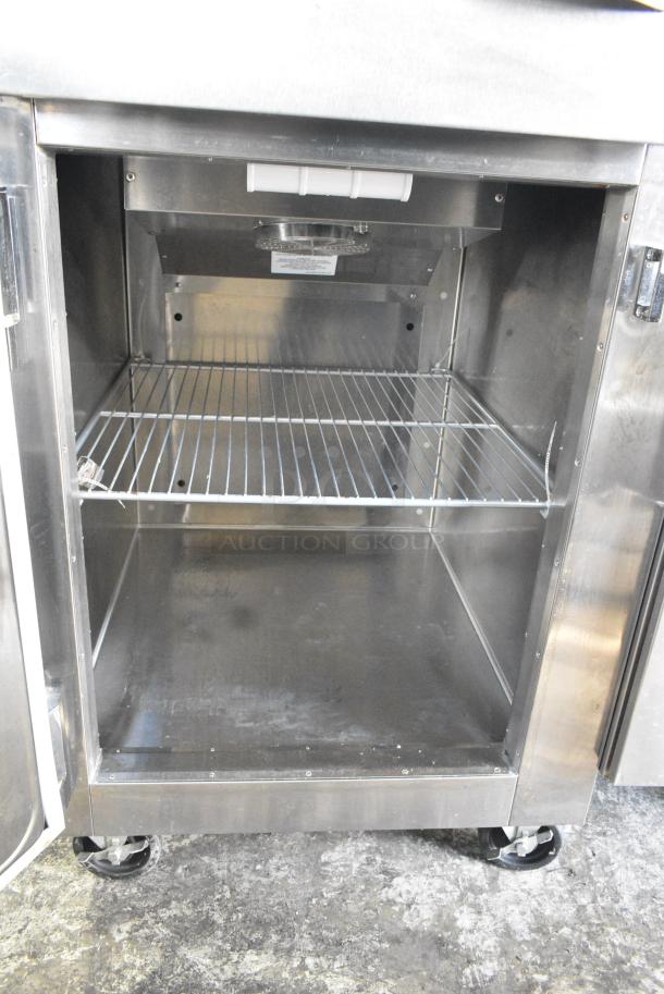 Traulsen RDT132WUT-HHS Stainless Steel Commercial 2 Half Size Door Reach In Cooler Freezer on Commercial Casters. 115 Volts, 1 Phase. Tested and Working! - Image 6 of 7