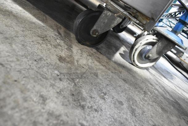 Continental SW60-24M Stainless Steel Commercial Prep Table w/ Poly Drop In Bins on Commercial Casters. 115 Volts, 1 Phase. Tested and Working! - Image 4 of 10