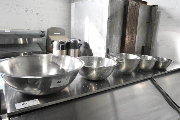 5 Various Metal Bowls. 5 Times Your Bid! - Image 1 of 4