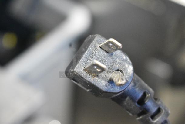 Continental Stainless Steel Commercial 2 Door Undercounter Cooler. 115 Volts, 1 Phase. Tested and Working! - Image 7 of 7