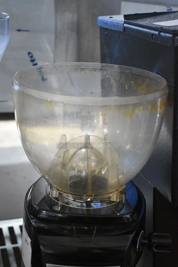 Casadio ENEA OD NF Metal Commercial Countertop Espresso Bean Grinder. 115-120 Volts, 1 Phase. Tested and Does Not Power On - Image 4 of 7