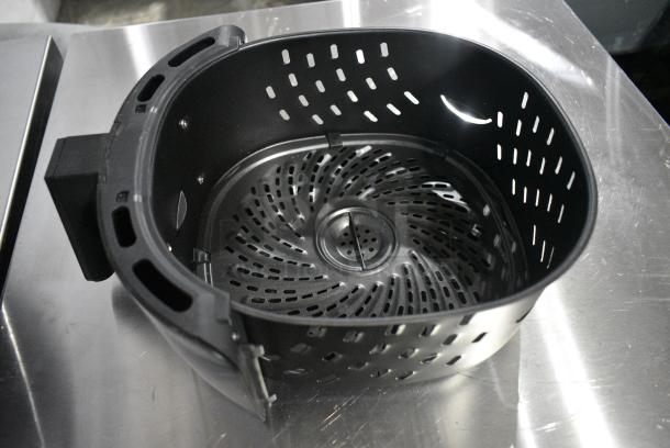 Tristar ID1702A Power XL Countertop Air Fryer. 120 Volts, 1 Phase. - Image 4 of 7