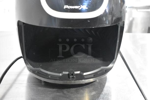 Tristar ID1702A Power XL Countertop Air Fryer. 120 Volts, 1 Phase. - Image 5 of 7