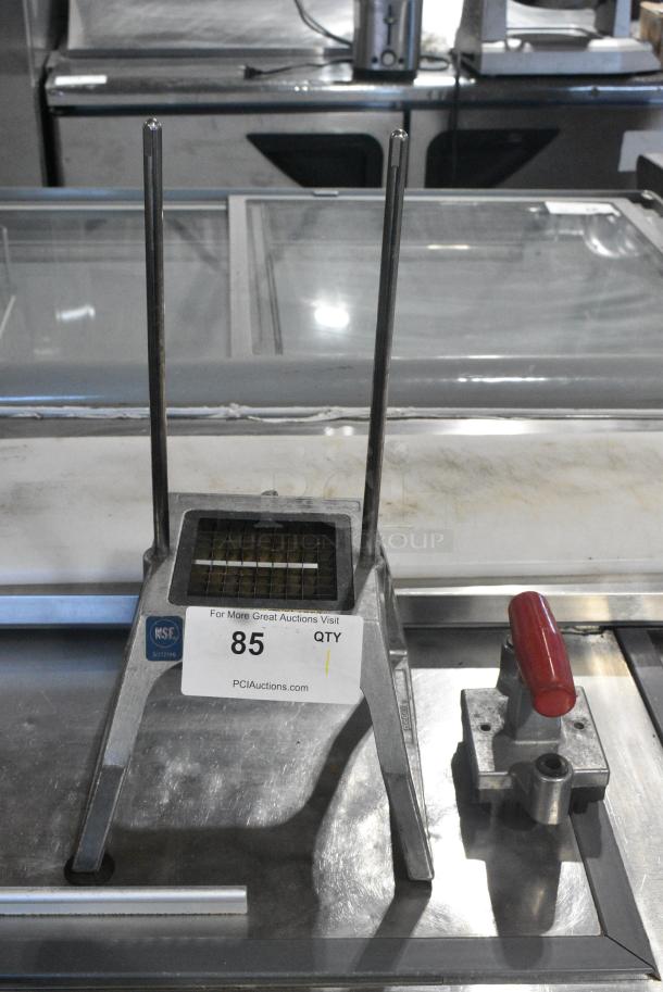 Metal Countertop Vegetable Dicer. - Image 1 of 8