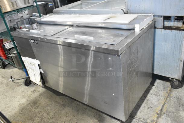 Leader ESBC60SC Stainless Steel Commercial Back Bar Bottle Cooler w/ 2 Sliding Lids on Commercial Casters. 115 Volts, 1 Phase. Tested and Working! - Image 2 of 9