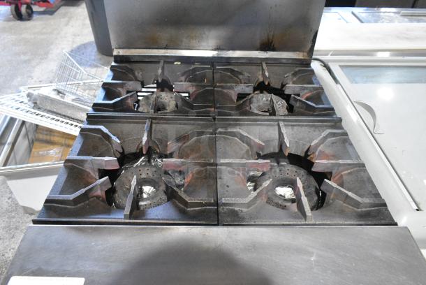 Stainless Steel Commercial Gas Powered 4 Burner Range w/ Oven, Over Shelf and Back Splash on Commercial Casters. - Image 2 of 8