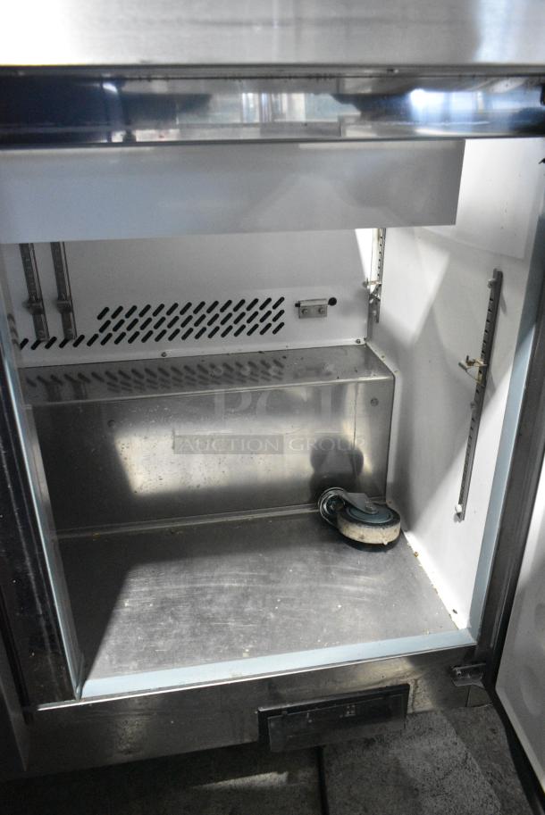 Kool-it KSP48M Ikon Series Kool-it Prep Table w/ 2 Doors on Commercial Casters. 115 Volts, 1 Phase. Tested and Working! - Image 7 of 10