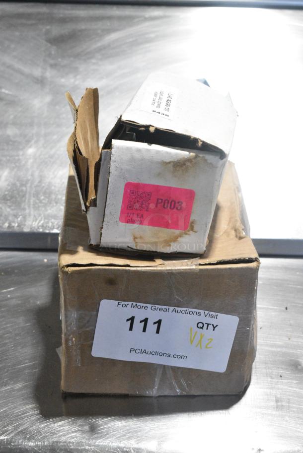 ALL ONE MONEY! Lot of Robertshaw 5502-318M 5500 M Series Infinite Switch - 15A/120V and LNC-NS240-120 Liquid Level Control Hobart Dual ROHS. - Image 1 of 10