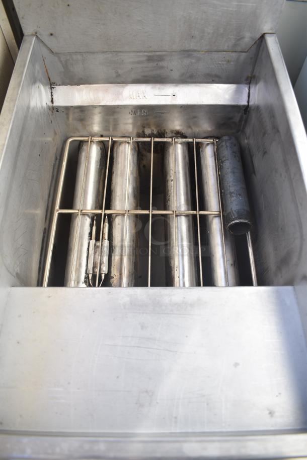 2020 Avantco FF400-N Stainless Steel Commercial Floor Style Natural Gas Powered Deep Fat Fryer. 120,000 BTU. - Image 3 of 5