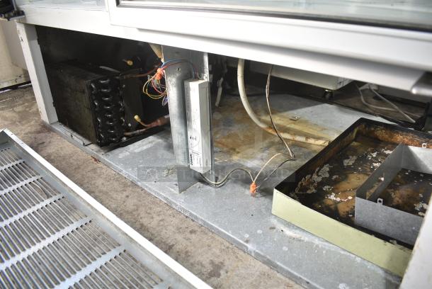 Master-Bilt BMG-48 Metal Commercial 2 Door Reach In Freezer Merchandiser w/ Poly Coated Racks. 115/208-230 Volts, 1 Phase. - Image 6 of 8