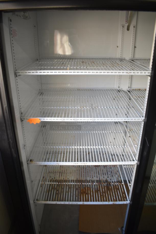 True GDM-45 Metal Commercial 2 Door Reach In Cooler Merchandiser w/ Poly Coated Racks. 115 Volts, 1 Phase. Cannot Test Due To Damaged Plug - Image 5 of 8