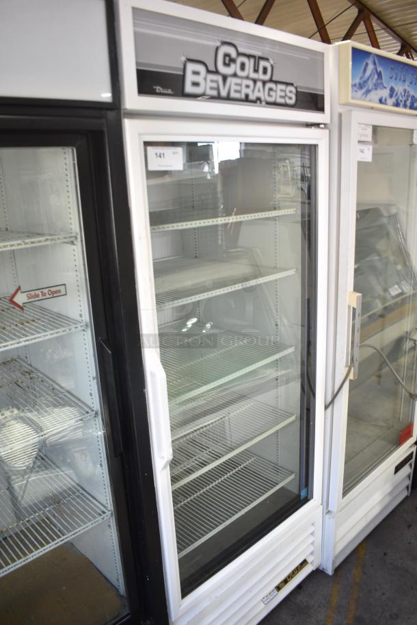 True GDM-26-LD Metal Commercial Single Door Reach In Cooler Merchandiser w/ Poly Coated Racks. 115 Volts, 1 Phase. Tested and Working! - Image 2 of 8