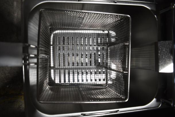 BRAND NEW SCRATCH AND DENT! 2024 Crosson CF-30 Stainless Steel Commercial Countertop Electric Powered 2 Bay Fryer w/ 2 Lids and 2 Metal Baskets. 120 Volts, 1 Phase. - Image 7 of 11