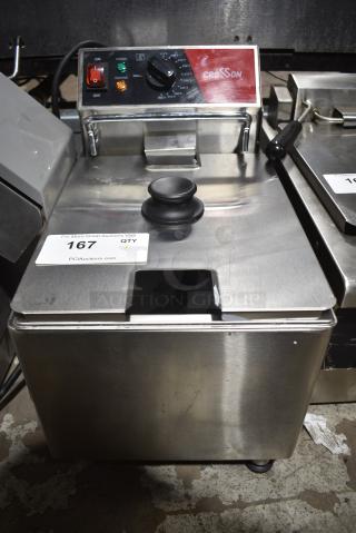 BRAND NEW SCRATCH AND DENT! 2024 Crosson CF-15 Stainless Steel Single Bay Electric Fryer w/ Lid. 120 Volts, 1 Phase.