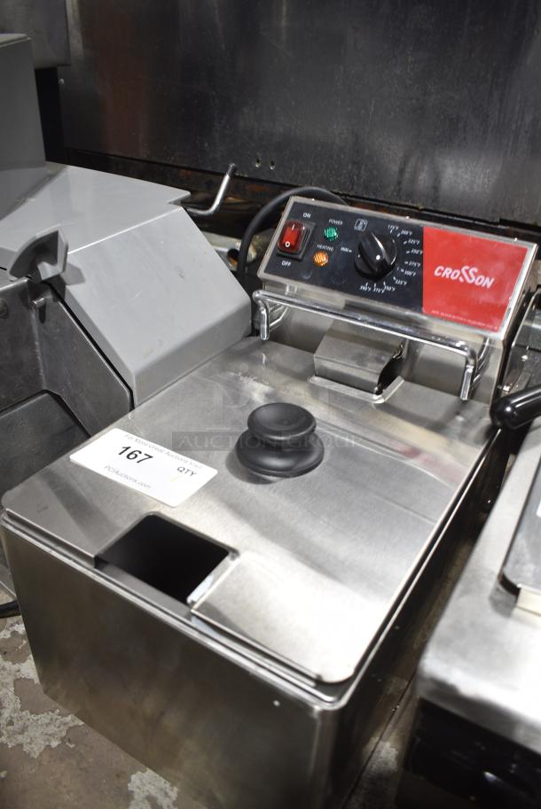 BRAND NEW SCRATCH AND DENT! 2024 Crosson CF-15 Stainless Steel Single Bay Electric Fryer w/ Lid. 120 Volts, 1 Phase. - Image 3 of 6