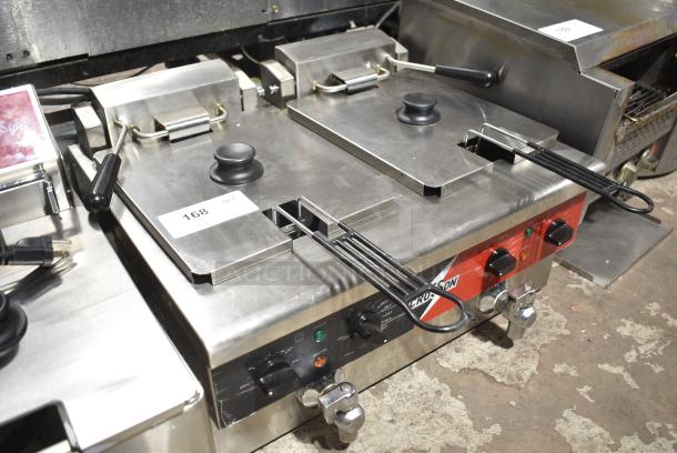 BRAND NEW SCRATCH AND DENT! 2023 Crosson EF-6V-2 Stainless Steel Single Bay Electric Fryer w/ 2 Metal Fry Basket and 2 Lid. 120 Volts, 1 Phase. - Image 2 of 7