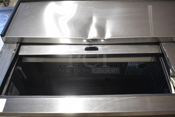 BRAND NEW SCRATCH AND DENT! 2025 True TD-65-24-HC Stainless Steel Commercial Back Bar Bottle Cooler w/ 2 Sliding Lids. 115 Volts, 1 Phase. Tested and Working! - Image 3 of 7