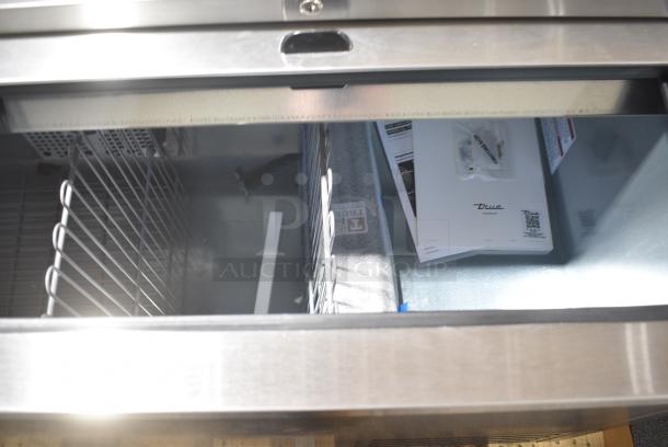 BRAND NEW SCRATCH AND DENT! 2025 True TD-65-24-HC Stainless Steel Commercial Back Bar Bottle Cooler w/ 2 Sliding Lids. 115 Volts, 1 Phase. Tested and Working! - Image 4 of 7