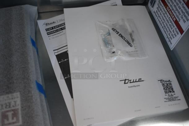 BRAND NEW SCRATCH AND DENT! 2025 True TD-65-24-HC Stainless Steel Commercial Back Bar Bottle Cooler w/ 2 Sliding Lids. 115 Volts, 1 Phase. Tested and Working! - Image 5 of 7