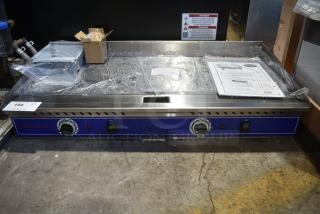 BRAND NEW SCRATCH AND DENT! 2023 Globe PG36E Stainless Steel Commercial Electric Countertop Griddle. 208/240 Volts.