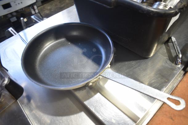 4 Items Including Sauce Pot, Skillet, Poly Blender Pitcher and Metal Coffee Pot. 4 Times Your Bid! - Image 4 of 5