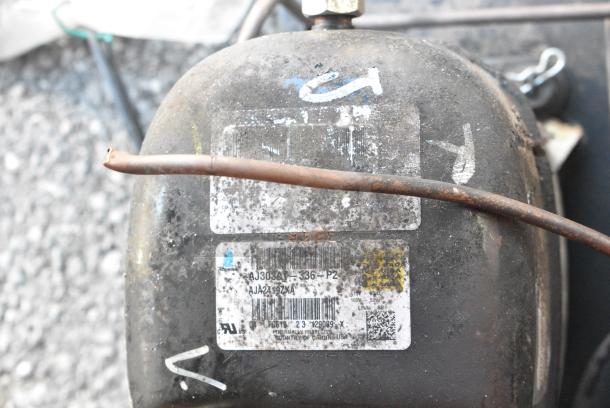 Tecumseh AJ303AT-336-P2 Compressor. 115 Volts, 1 Phase. - Image 4 of 4