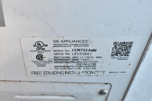 General Electric GE FCM7SKAWW Chest Freezer w/ Hinge Lid. 115 Volts, 1 Phase. - Image 6 of 6