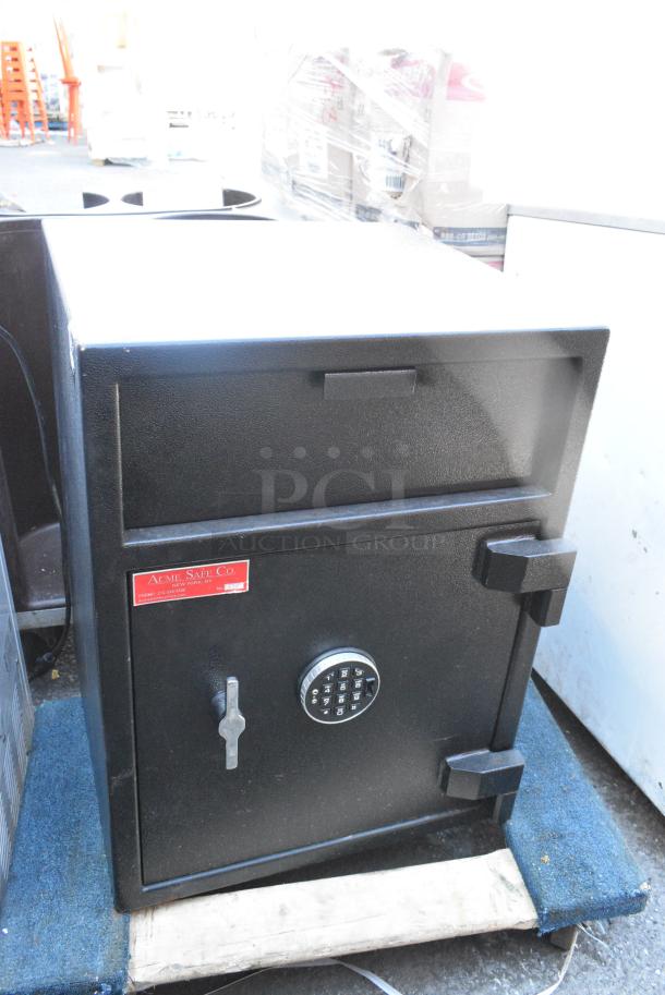 Black Metal Single Compartment Drop Safe. Does Not Have Combination - Image 2 of 4