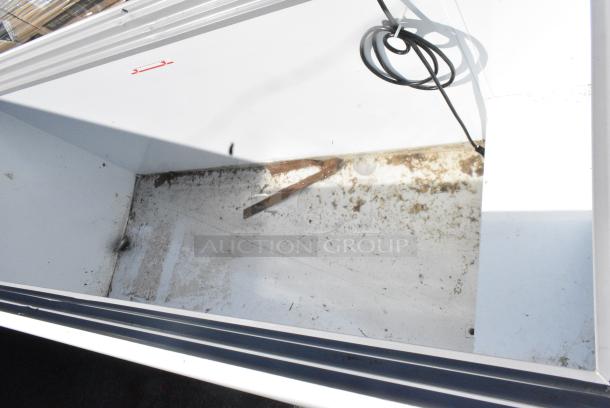 Chest Freezer Merchandiser. Missing Lids. 110-127 Volts, 1 Phase. - Image 3 of 5