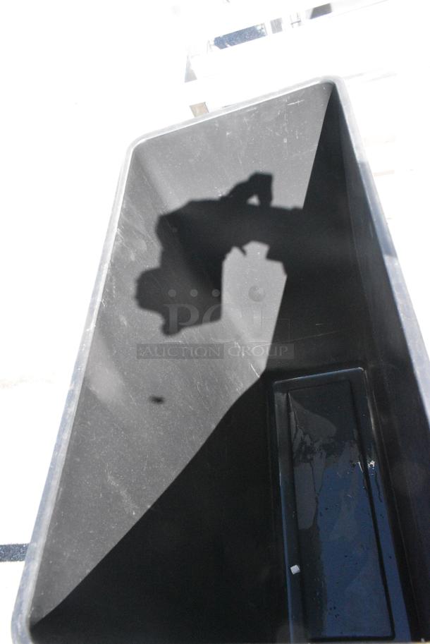 Black Poly Bin - Image 3 of 4