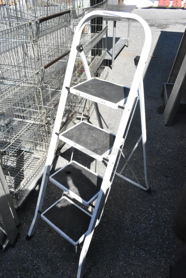 Metal 4 Step Ladder - Image 3 of 4
